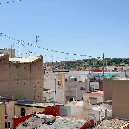 Precioso Atico Centenario Entre Dos Castillos * Alicante